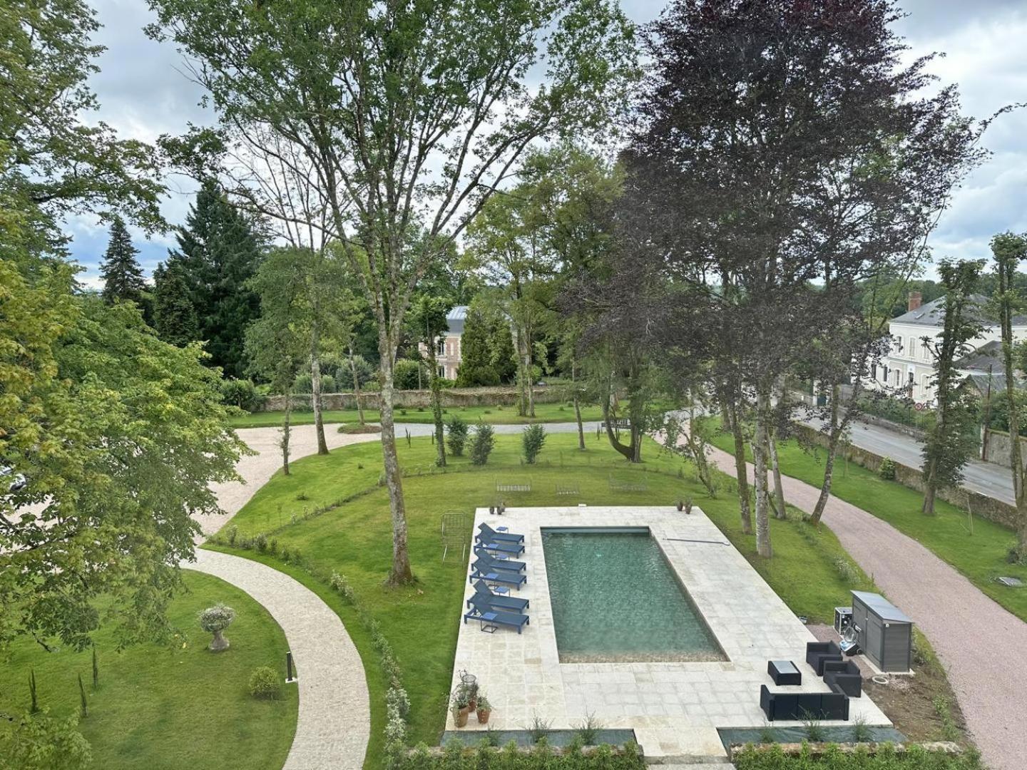 罗什舒瓦尔Le Manoir Des Perrieres住宿加早餐旅馆 外观 照片